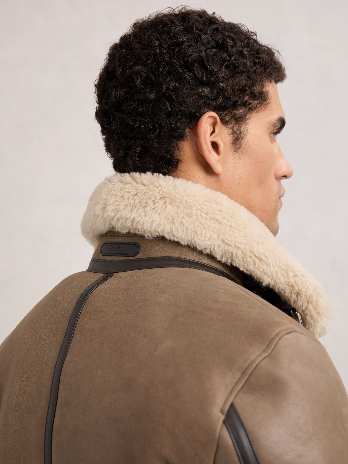 Men's Shearling Leather Jacket In Light Brown